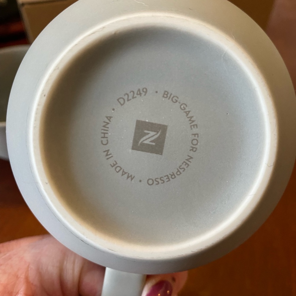 Nespresso Coffee To Go Set - Picture 2 of 2